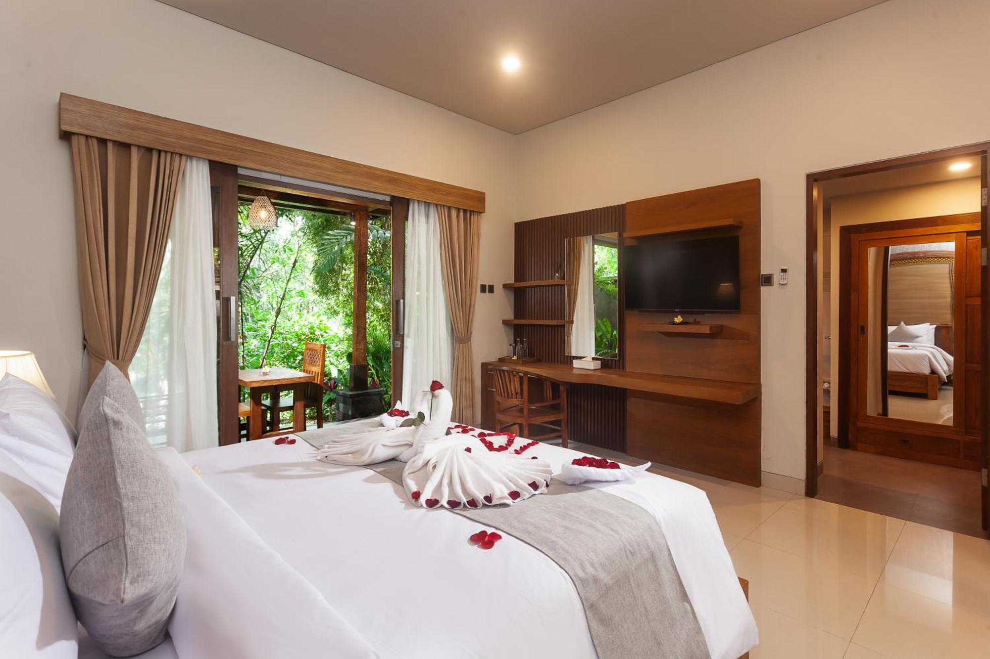 Apartemen Teba Suci And *